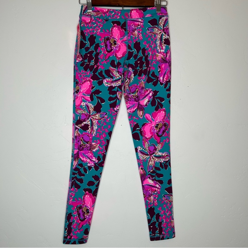 NWT Lilly Pulitzer Luxletic Floral Print Leggings Size XL 12/14 Outdoors Spring - Picture 2 of 10